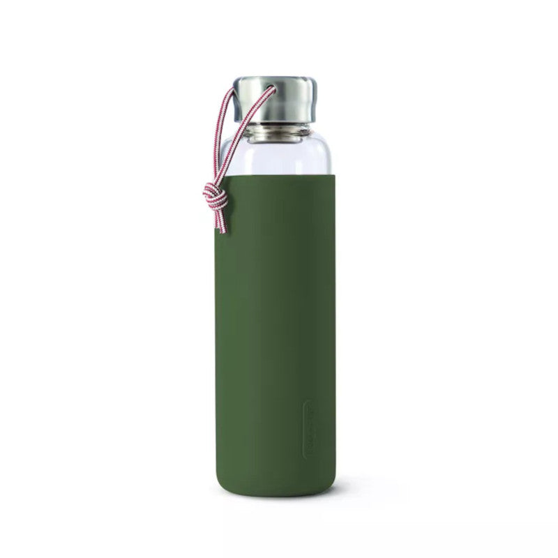 hygge conceptsore bouteille eau en verre black+blum olive