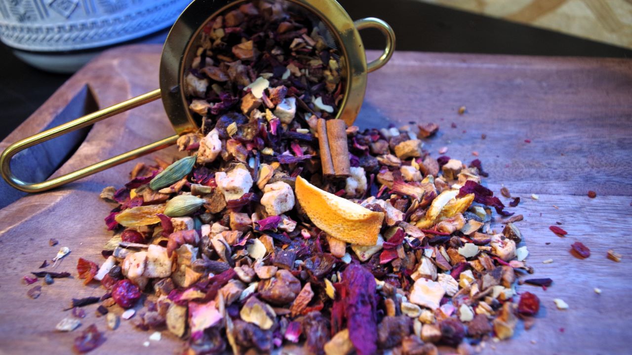 Photo de l’infusion Délice d’Épices – Infusion aux fruits et aux épices.
