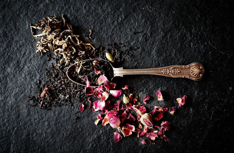 Le rituel parfait : Comment créer votre moment Hygge avec une infusion