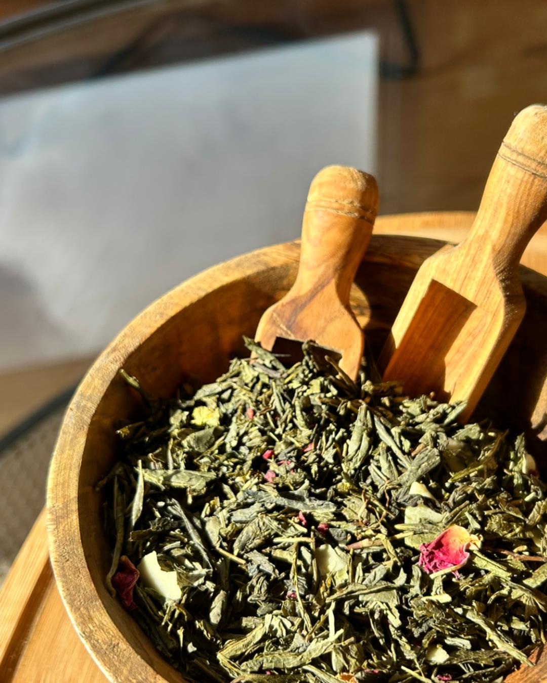 🌿 Rituel Hygge : Pourquoi le thé et le café sont bien plus qu’une boisson