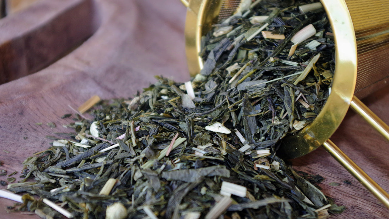 Photo du thé Citron Gingembre Harmonieux BIO – Thé vert aux notes de gingembre et citron, infusion vivifiante et rafraîchissante.